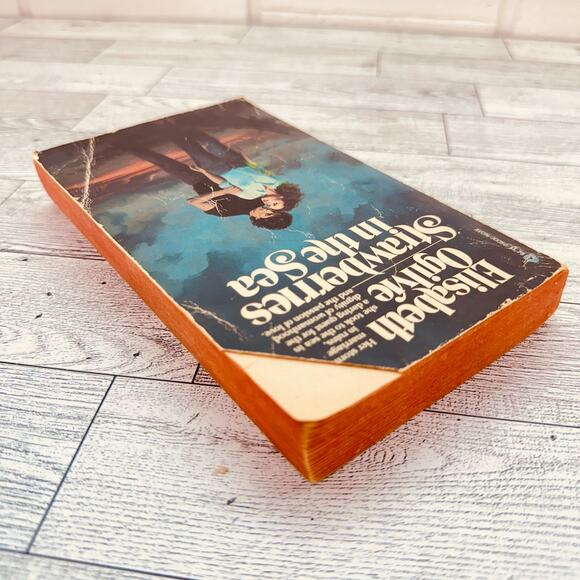 Strawberries In The Sea - Elisabeth Ogilvie 1977 Vtg Avon 1st Print Paperback PB - Picture 8 of 13